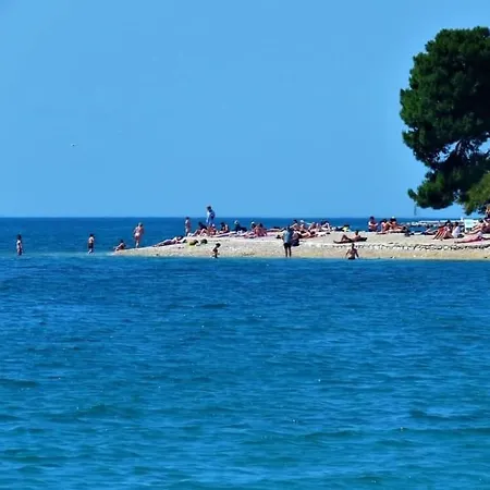 Mary Апартаменти Задар